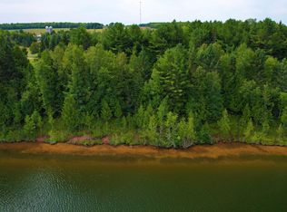 40652 Channel View Ln, Chassell, MI 49916