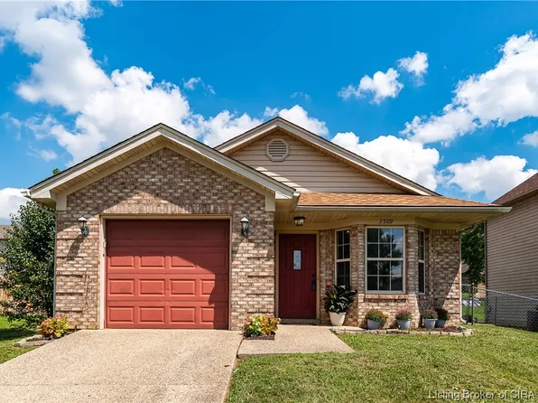 7509 Blue Sky Drive, Sellersburg, IN 47172