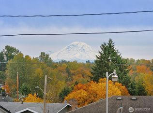 2823 S Othello St, Seattle, WA 98108