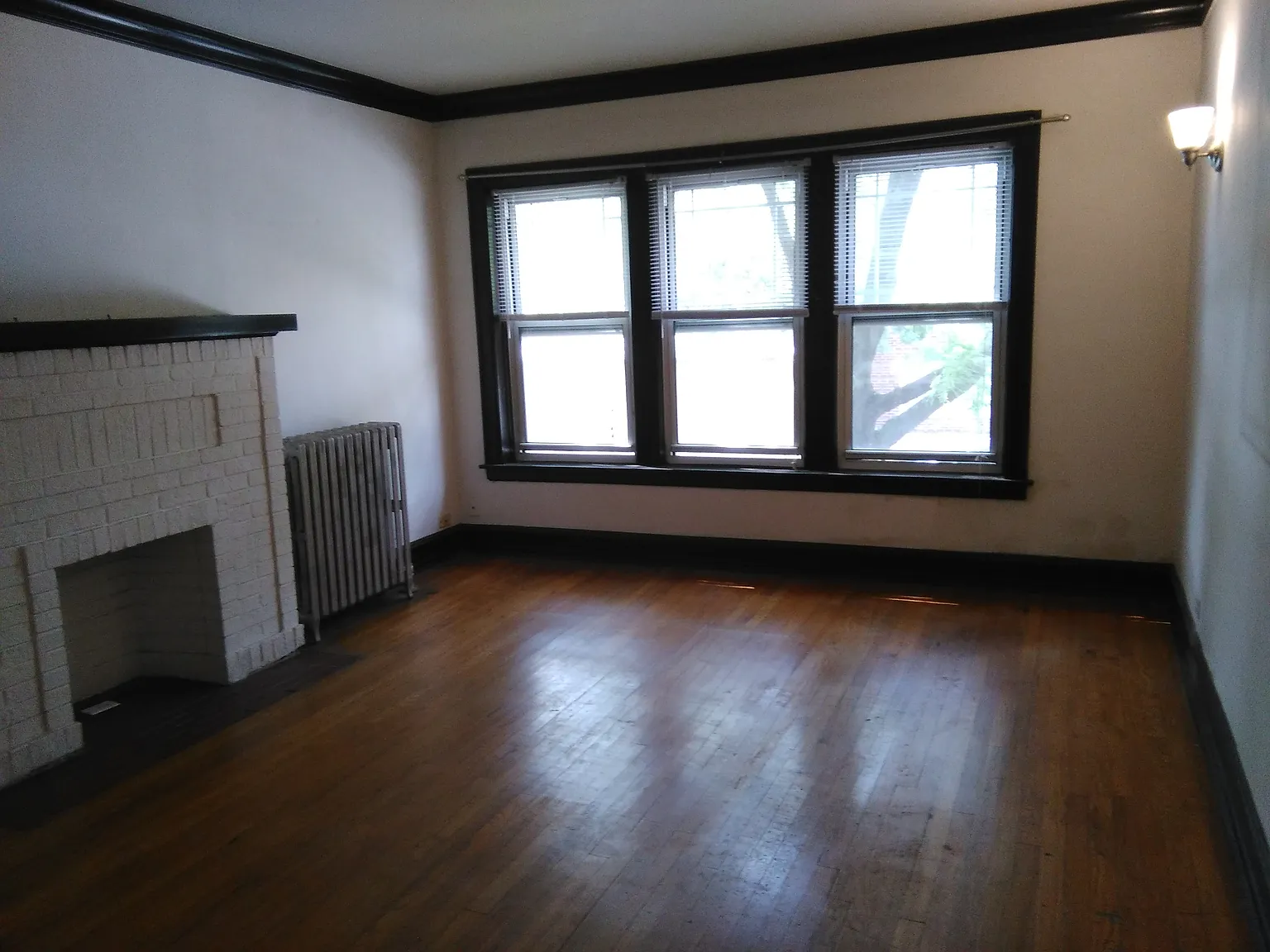 1 bed, 730 sqft, $1,800 — Photo 1