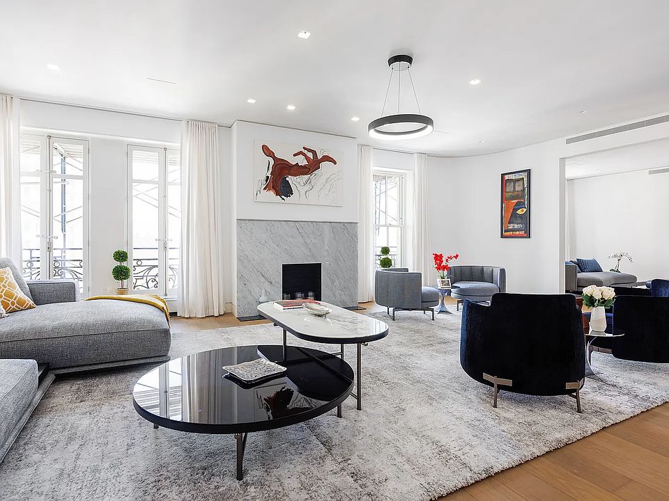 1st image of 171 W 71st St #9A