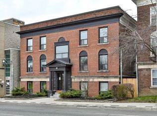 915 St Clair Avenue West, Toronto, ON M6C 1C7