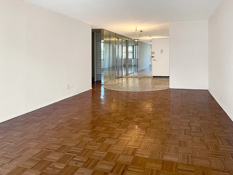 301 E 79th St #16P — Photo 5