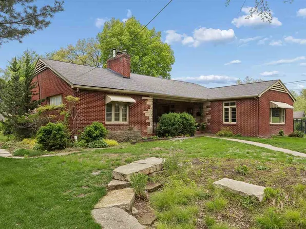 425 Beldon Ave, Iowa City, IA 52246