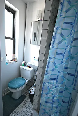 Rented by KYLM, LLC | media 11