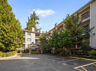 710 N 160th St APT B112, Shoreline, WA 98133