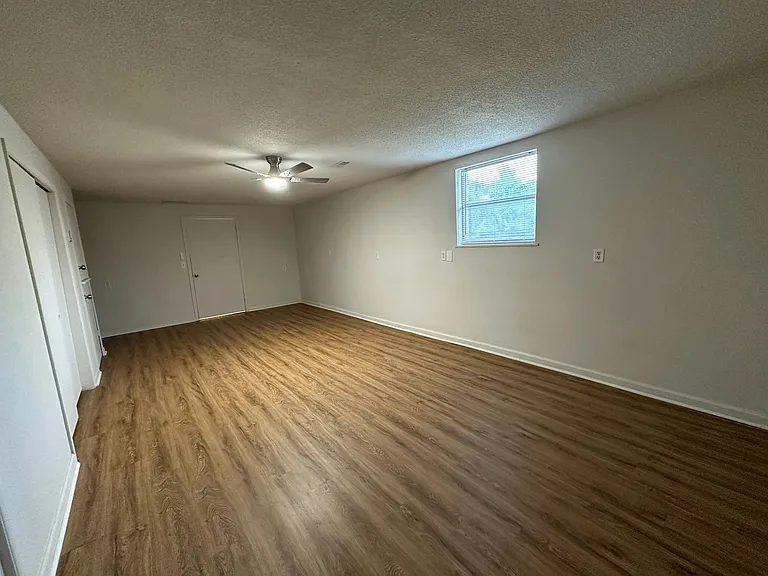 170 Desimone Dr — Photo 8