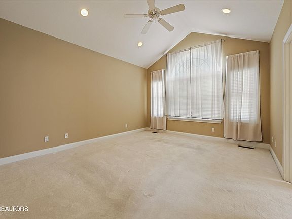 5th image of 161 Liberty Ct
