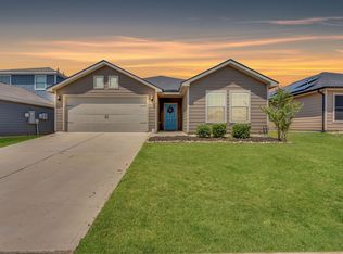 8505 Smokey Creek Pass, Fort Worth, TX 76179