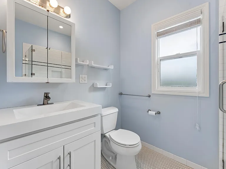 2927 Lorina St #1 — Photo 14