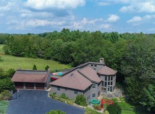 52 Barlow Cemetery Rd, Woodstock Valley, CT 06282