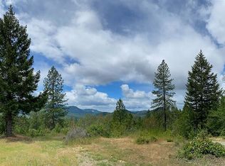 485 Penny Ln, Grants Pass, OR 97527