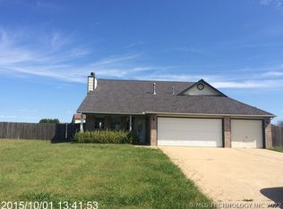 11895 Willow Cir, Collinsville, OK 74021