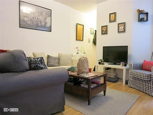 Rented by Citi Habitats | media 2