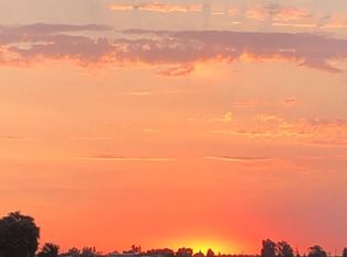 20383 S Sutliff Ave, Escalon, CA 95320