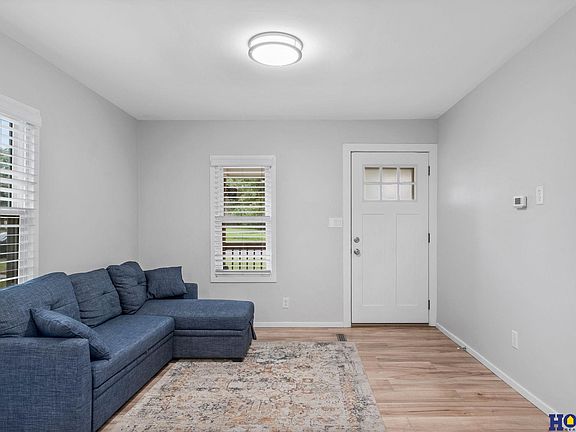 4th image of 238 B St