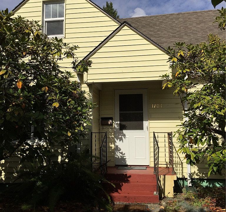 1st image of 1704 Conger Ave NW