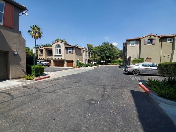 4th image of 27946 John F Kennedy Dr Unit B