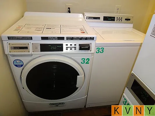 Rented by KVNY Soho | media 8