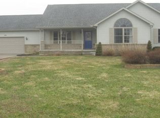 182 Shenandoah Ct, Kouts, IN 46347