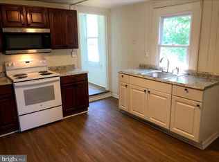 132 Hedge St, Salem, NJ 08079