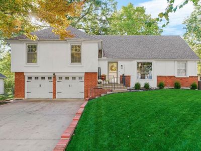 12207 W 101st Ter, Lenexa, KS, 66215