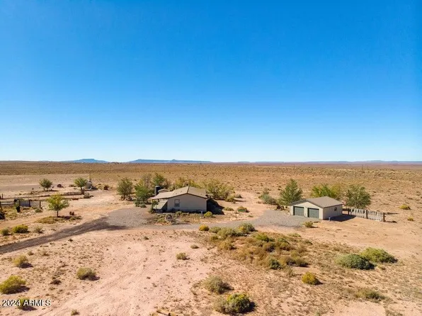 44246 RANCH LAND Road, Winslow, AZ 86047