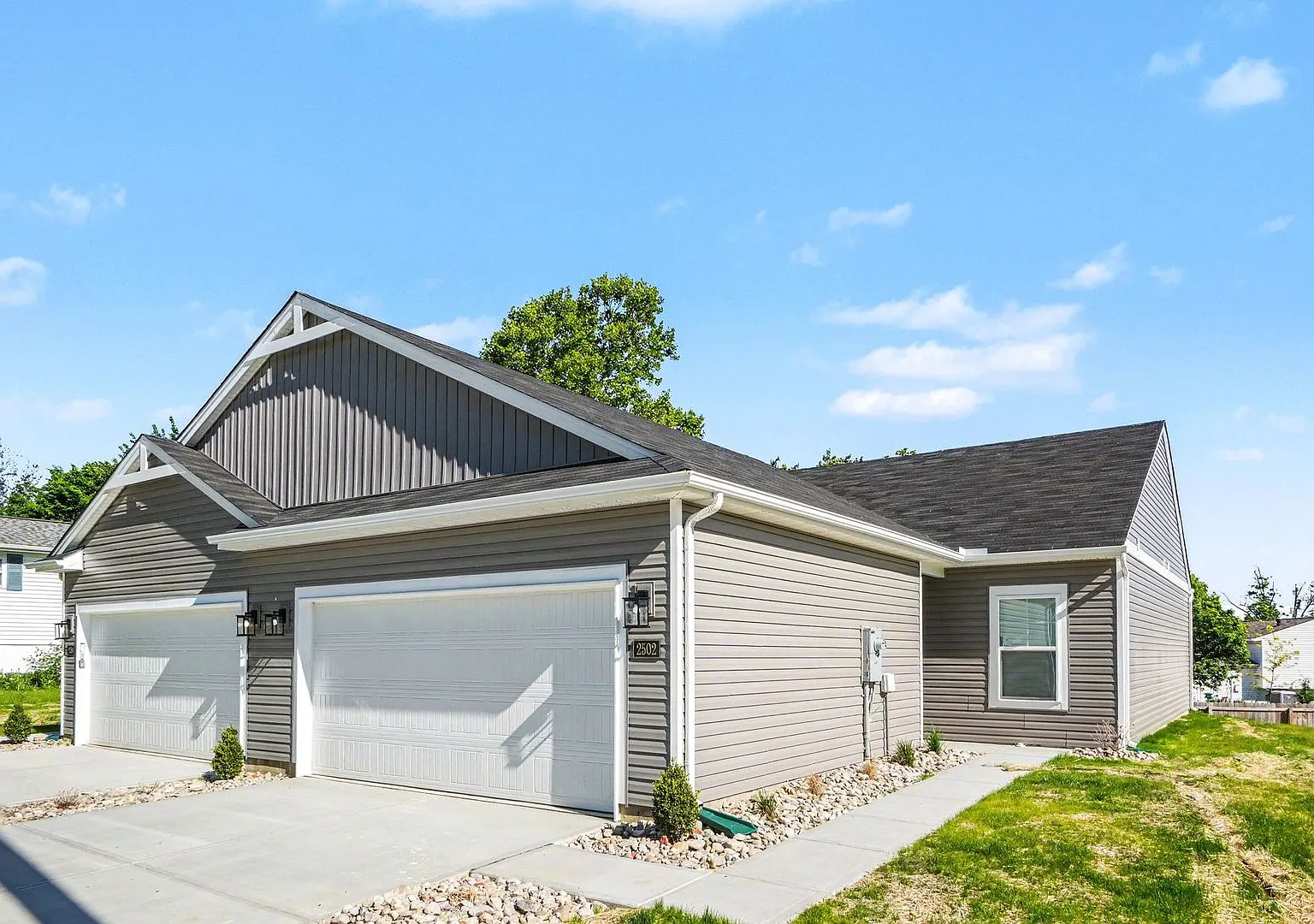Comfortable and convenient getaway in Colerain TWP — Photo 1