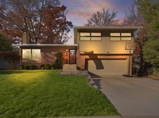 1353 Pinecrest Ave SE, East Grand Rapids, MI