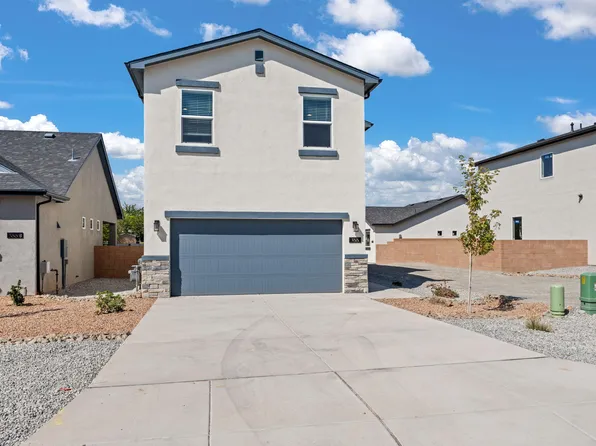 388 Pecos Loop SE, Rio Rancho, NM 87124