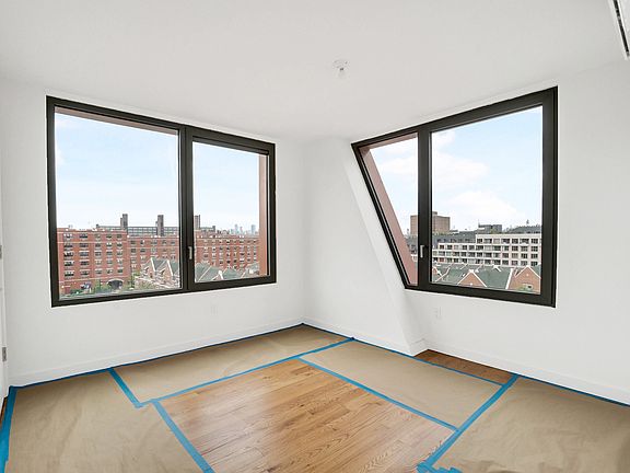 3rd image of 54 Noll St #7801