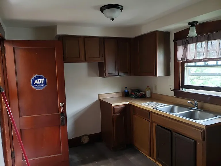 1760 Oakwood Ave #TOP — Photo 7
