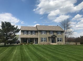 37W614 Heritage Dr, Batavia, IL 60510