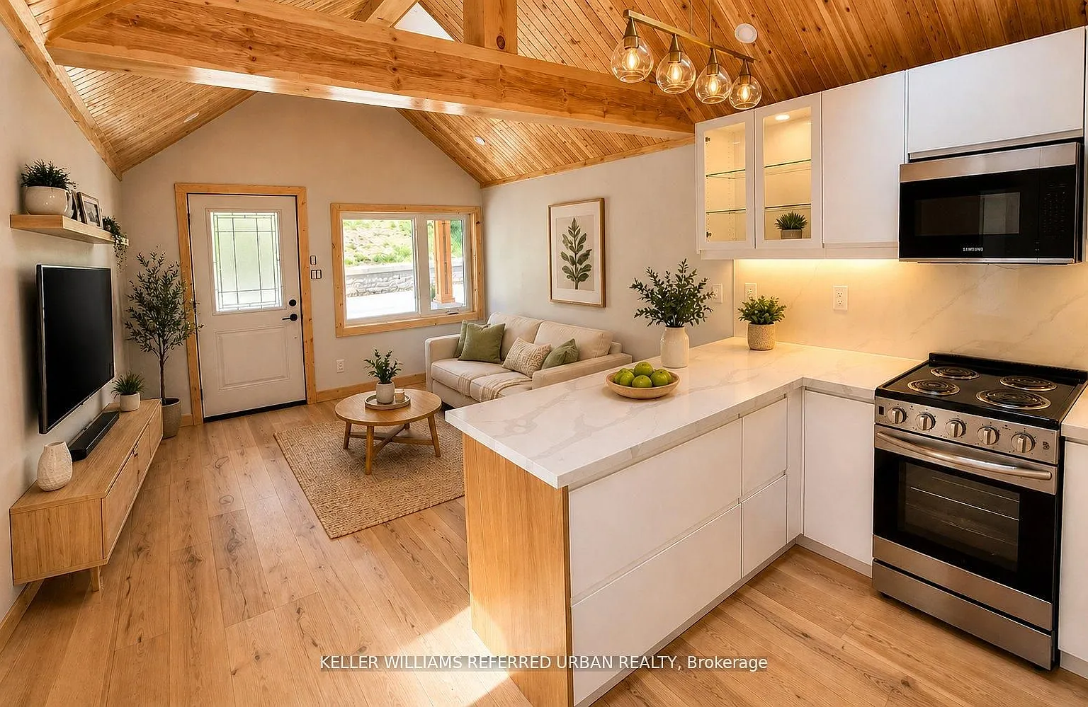 2 bed, $2,500 — Photo 2