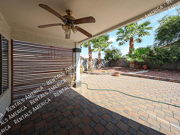 15428 W Mauna Loa Ln — Photo 32
