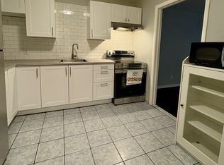 1730 State St APT 412, Hamden, CT 06517
