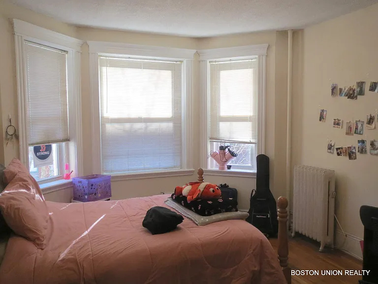 82 Peterborough St #12A — Photo 2