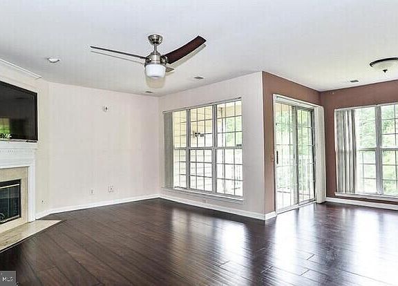 4th image of 9238 Cardinal Forest Ln Unit 302