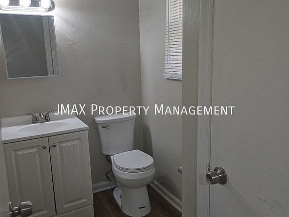 5th image of 817 Westside Blvd NW APT D