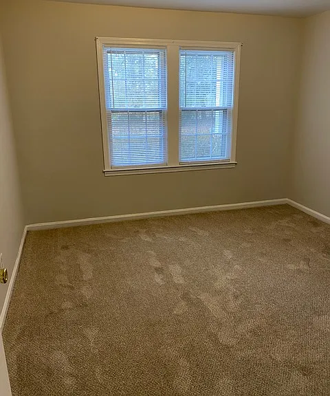 1313 E Lydia Hwy — Photo 15