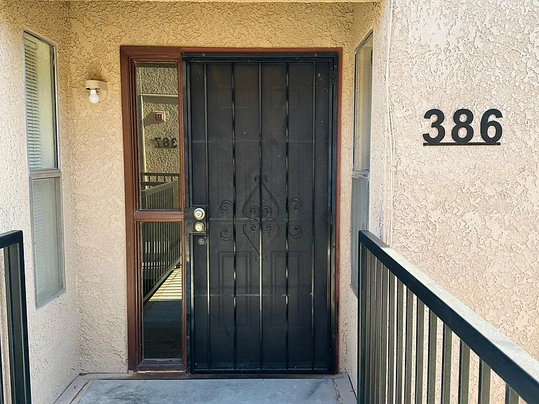 2601 W Broadway Blvd #386 — Photo 1