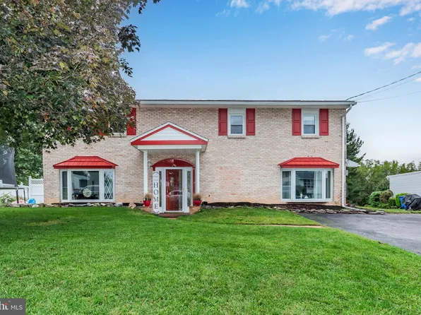 8006 Evelyn St, Hummelstown, PA 17036