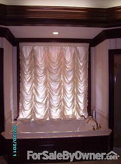 Master Bathroom Jacuzzi