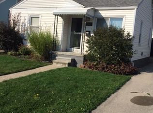 21801 Shakespeare Ave, Eastpointe, MI 48021