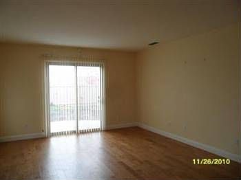 2nd image of 1900 Duckhorn Ln