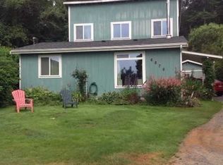 6876 Helena St, Clinton, WA 98236