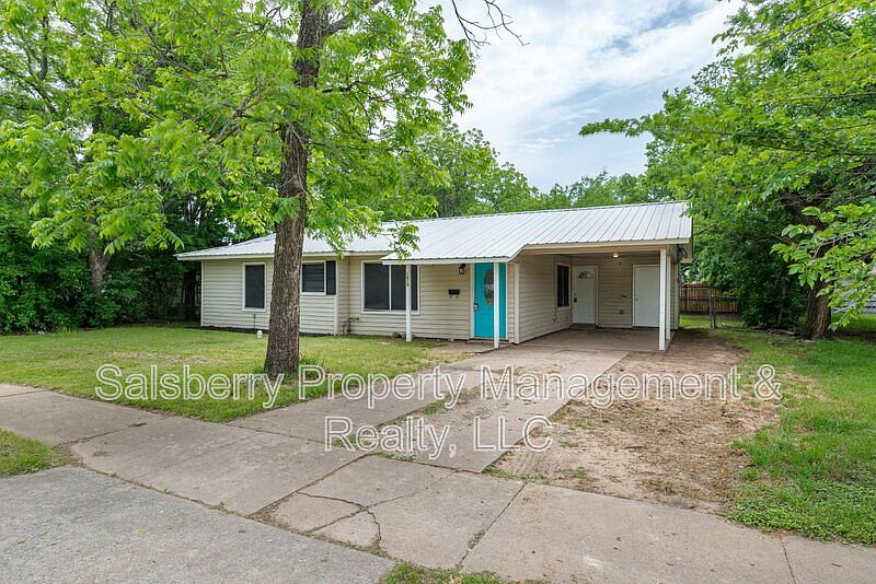 1st image of 1412 SE 14th St