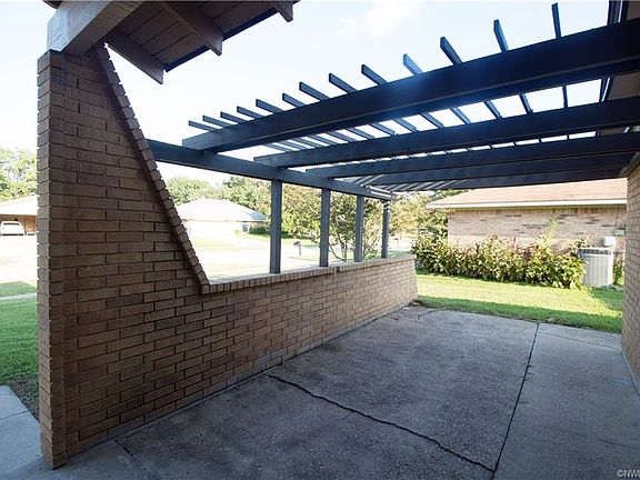 3rd image of 5420 Shasta Dr