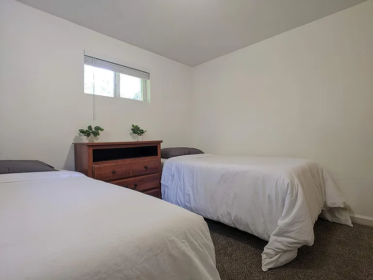 1110 Highland Dr — Photo 13