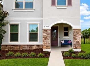 5703 Village Center Dr, Lithia, FL 33547
